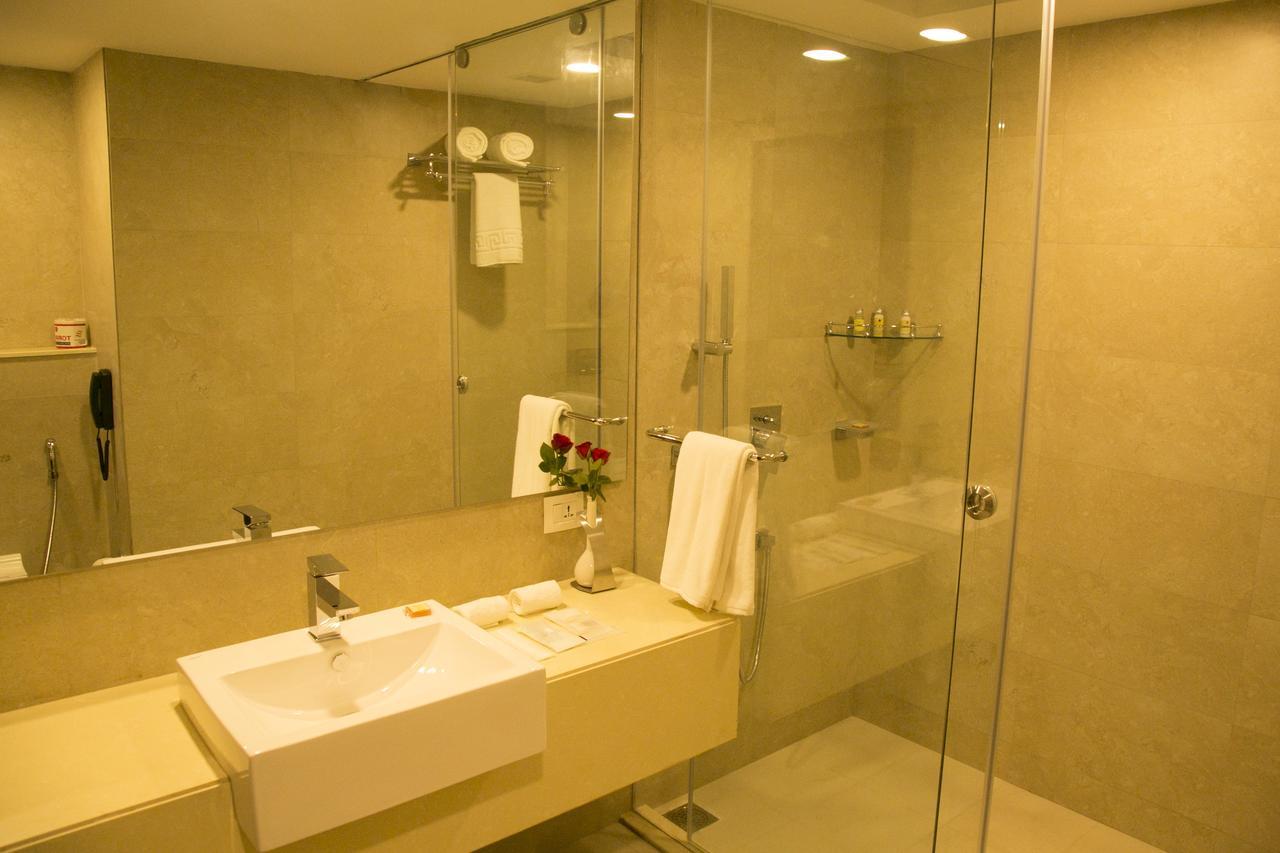 Inde Hotel Chattarpur نيودلهي المظهر الخارجي الصورة