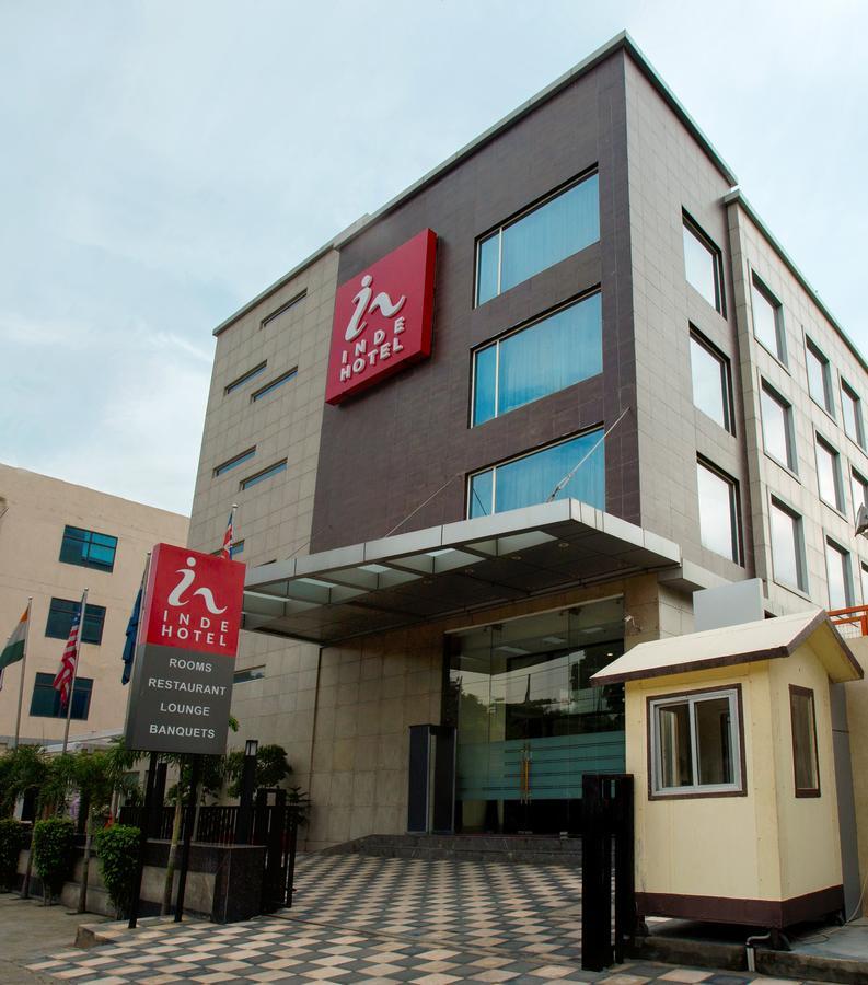 Inde Hotel Chattarpur نيودلهي المظهر الخارجي الصورة