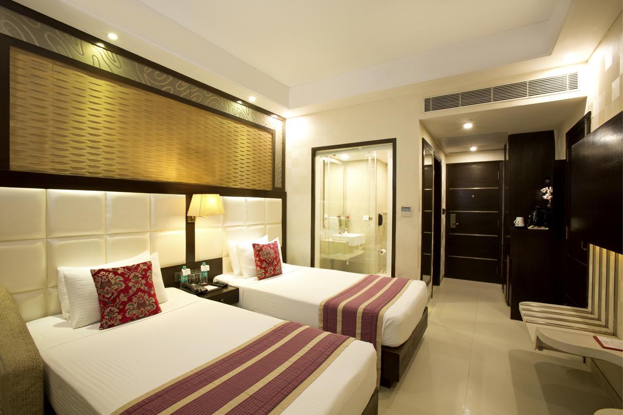 Inde Hotel Chattarpur نيودلهي المظهر الخارجي الصورة