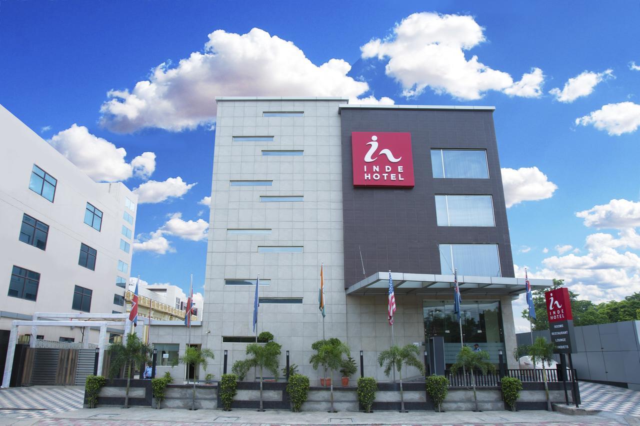 Inde Hotel Chattarpur نيودلهي المظهر الخارجي الصورة